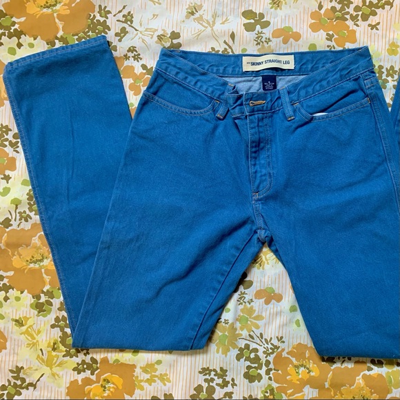 GAP “SKINNY STRAIGHT LEG” JEANS - Picture 2 of 3